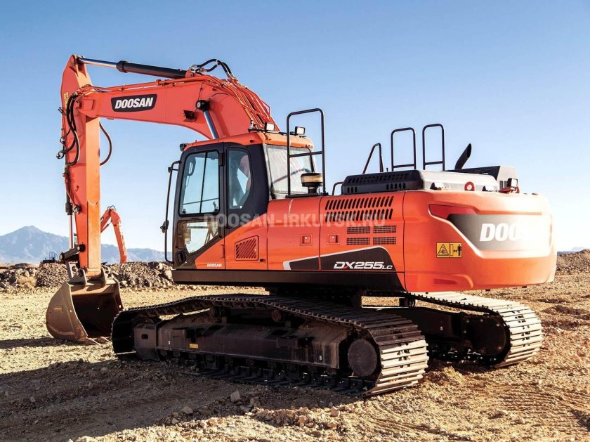 Экскаватор Doosan dx260lca