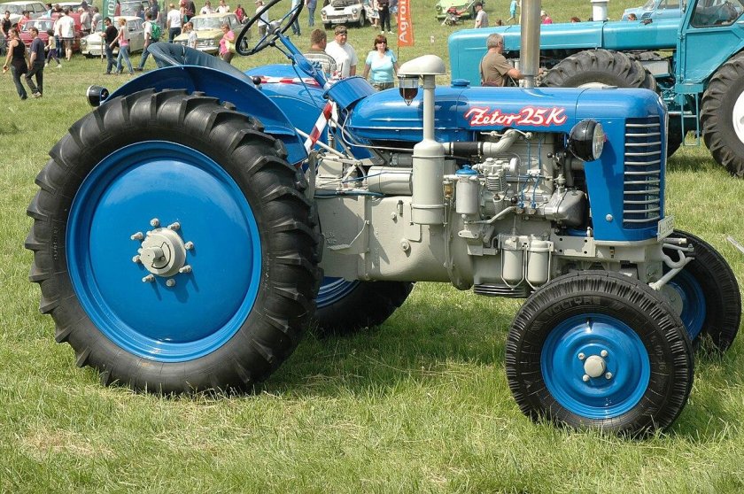 Трактор Zetor 25k