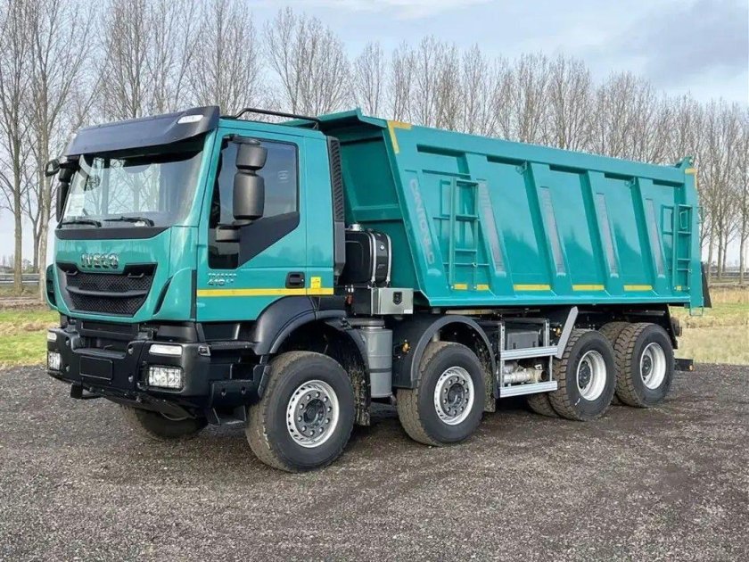 Самосвал Iveco Trakker ad410t41