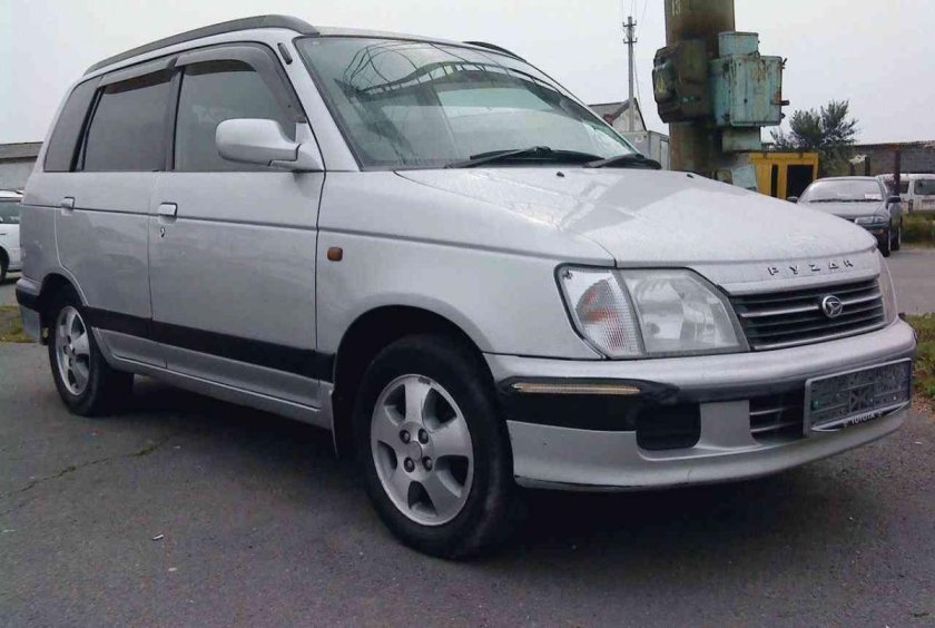 Pyzar Daihatsu Pyzar