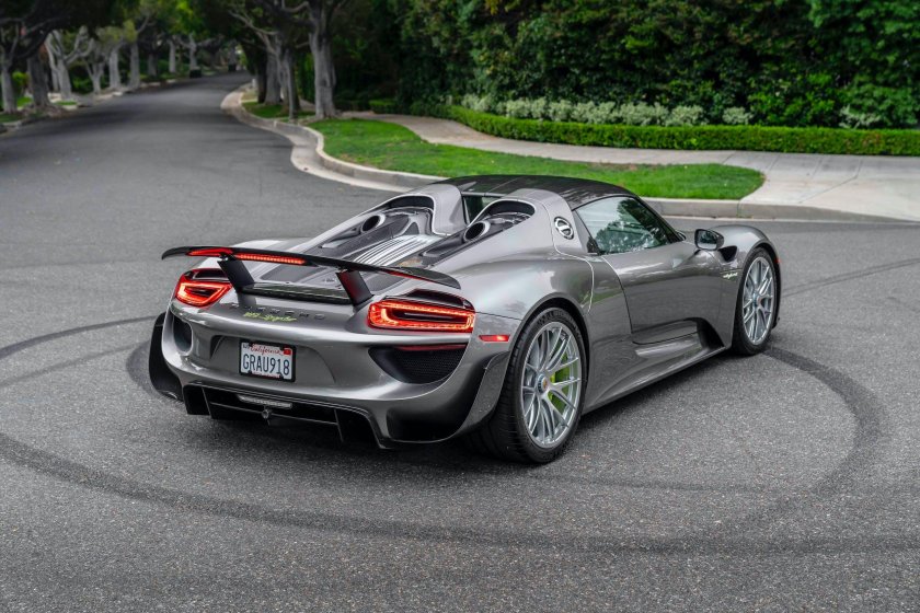 Порше 918 Спайдер