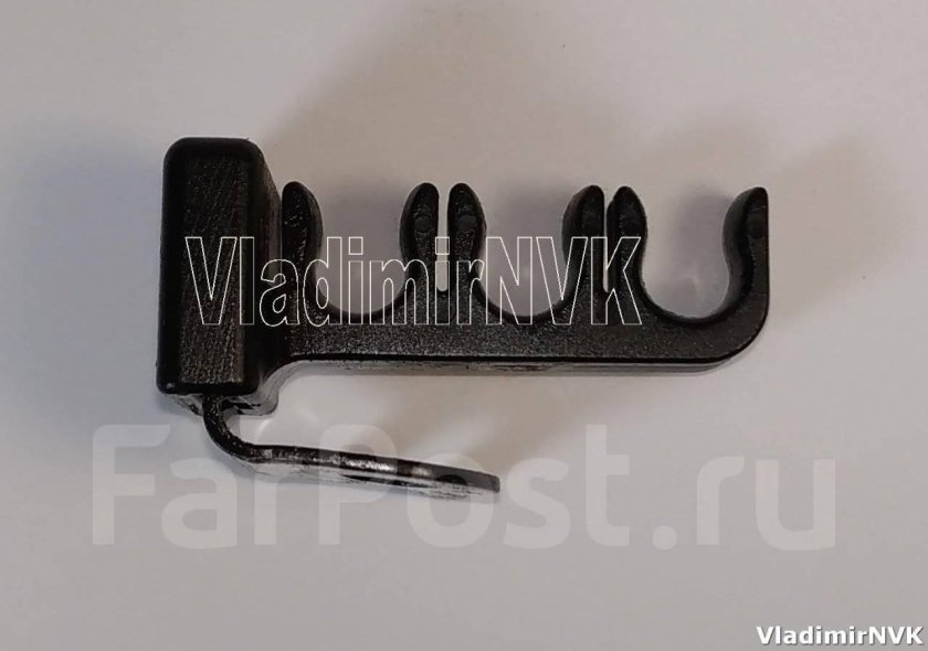 Держатель высоковольтных проводов 2108