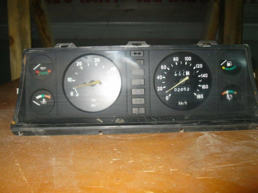 Щиток приборов Газель 3302