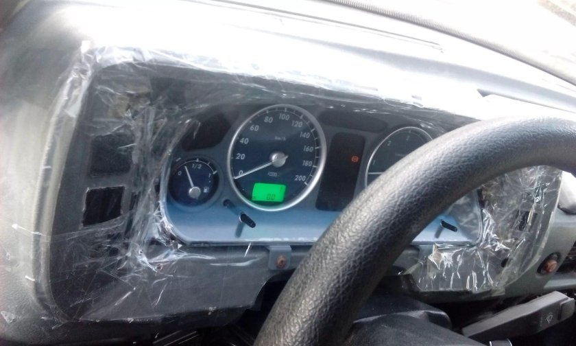 Панель приборов Газель старого образца