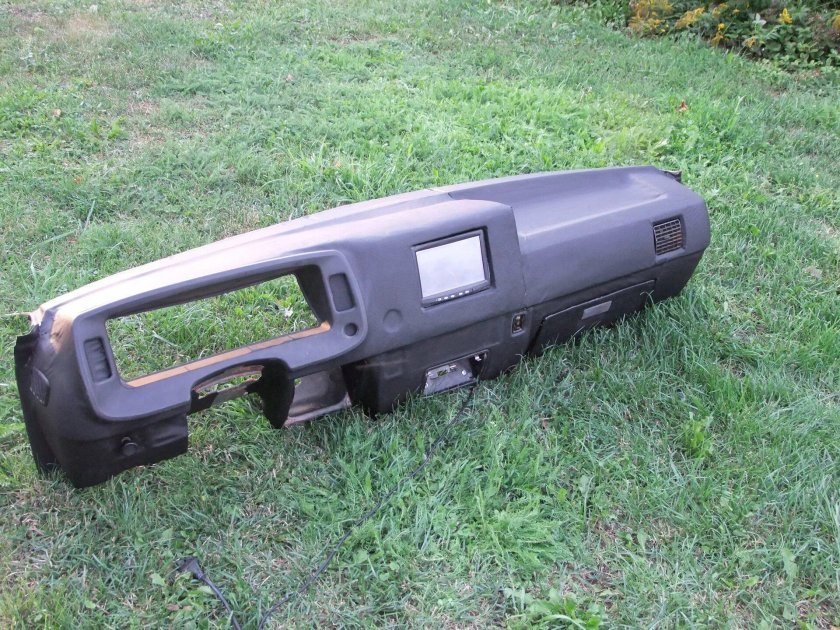 Облицовка Торпедо Газель 3302