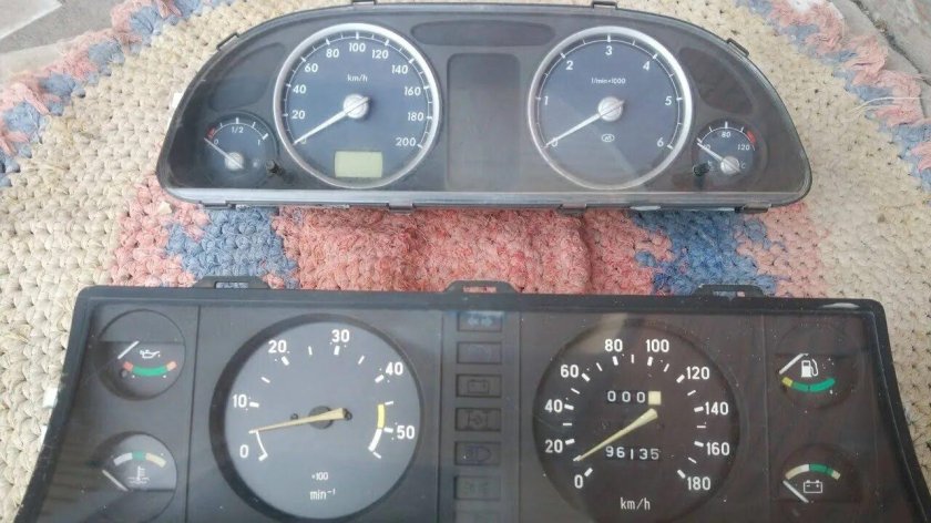 Приборная панель ГАЗ 2705