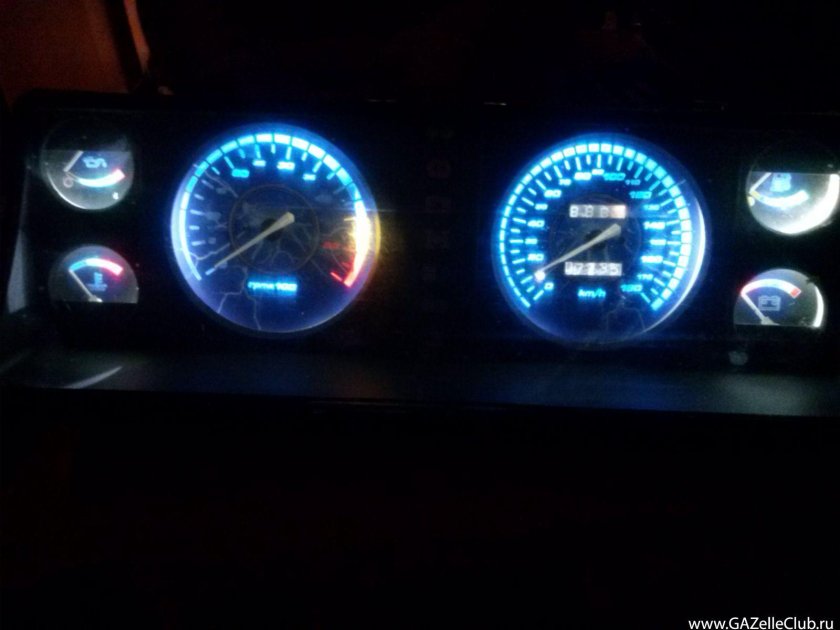 Приборная панель Газель 2705