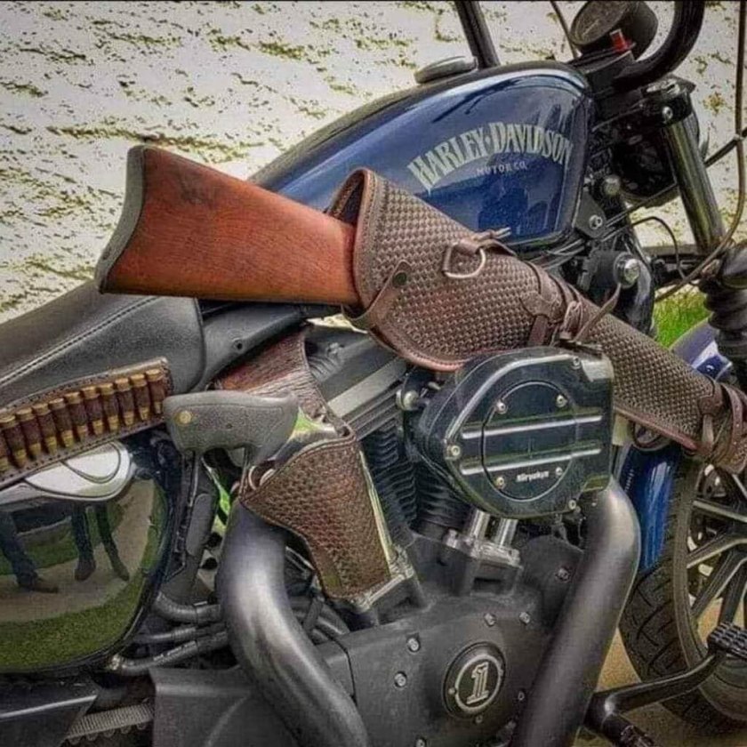 Крепление ружья на мотоцикл