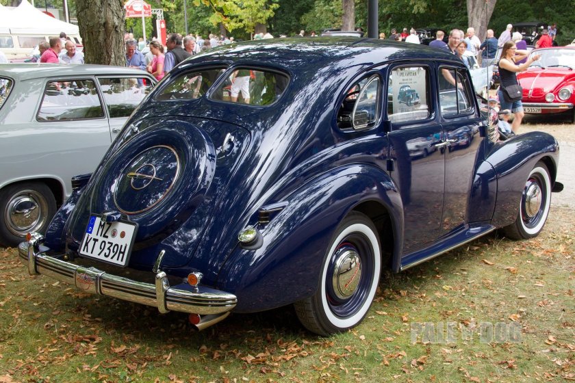 Opel Kapitan 1940