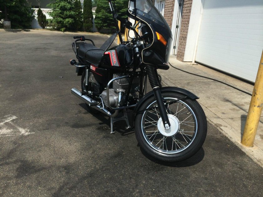 Ява 638 черная