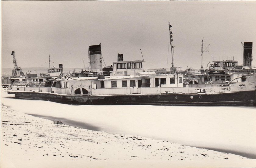 Колесный пароход буксир 732