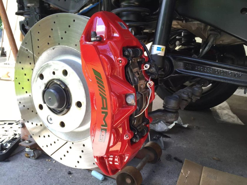 Суппорт AMG 63