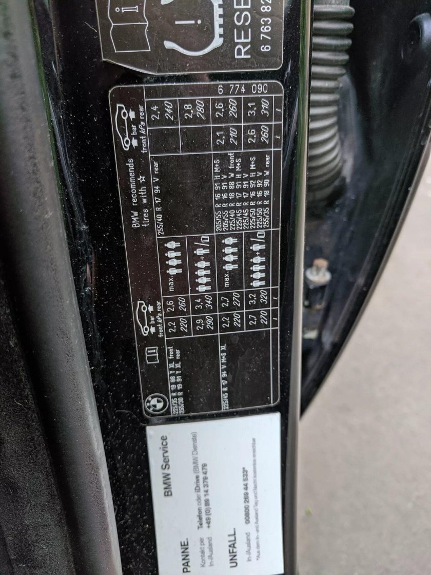 Табличка давления колес BMW e70 2008