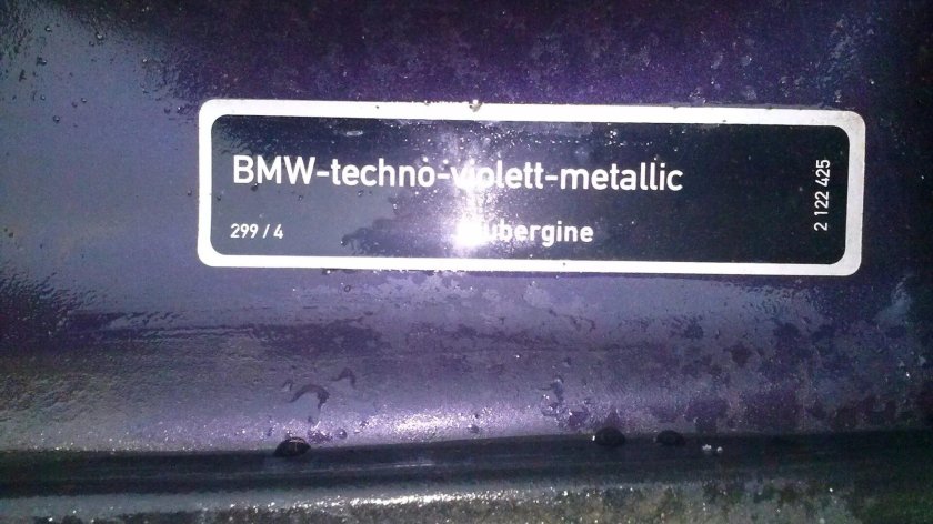 BMW e34 Techno Violet