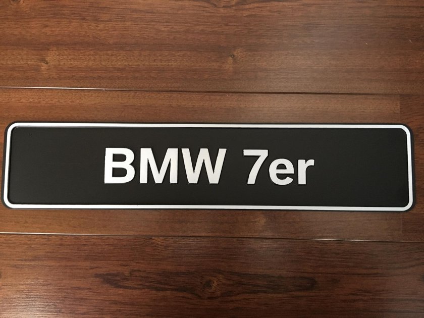 Вывеска БМВ