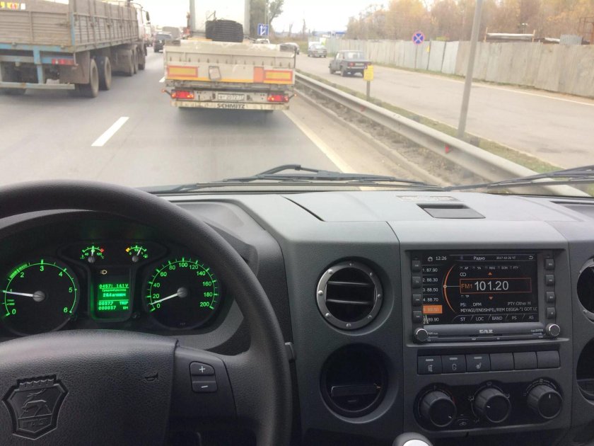 За рулем газели Некст
