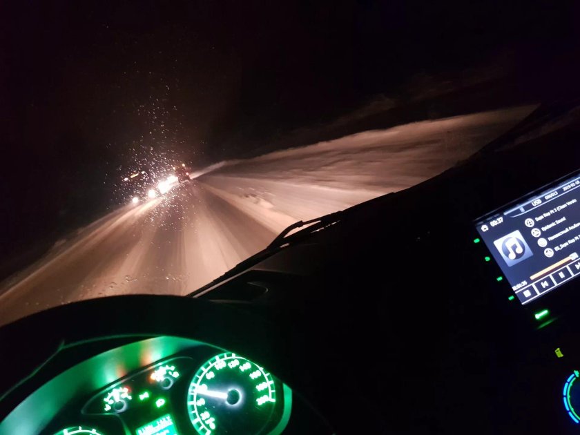 Газель Некст вид с кабины ночью