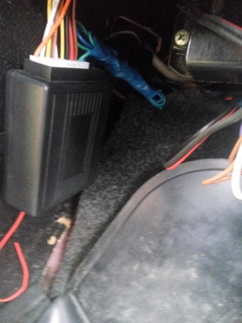 Блок управления центральным замком Приора