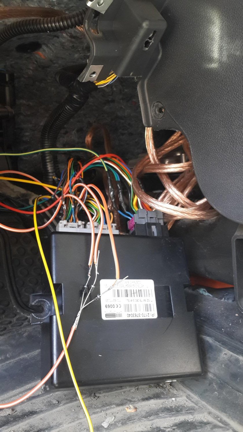 Блок центрального замка ВАЗ 2170