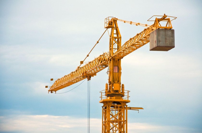 Башенный кран QTZ 125