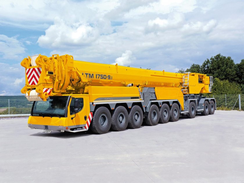 Liebherr LTM 1750