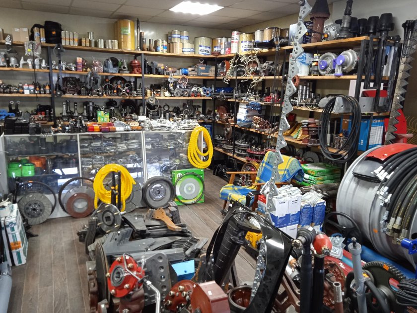 Трактор запчасти магазин