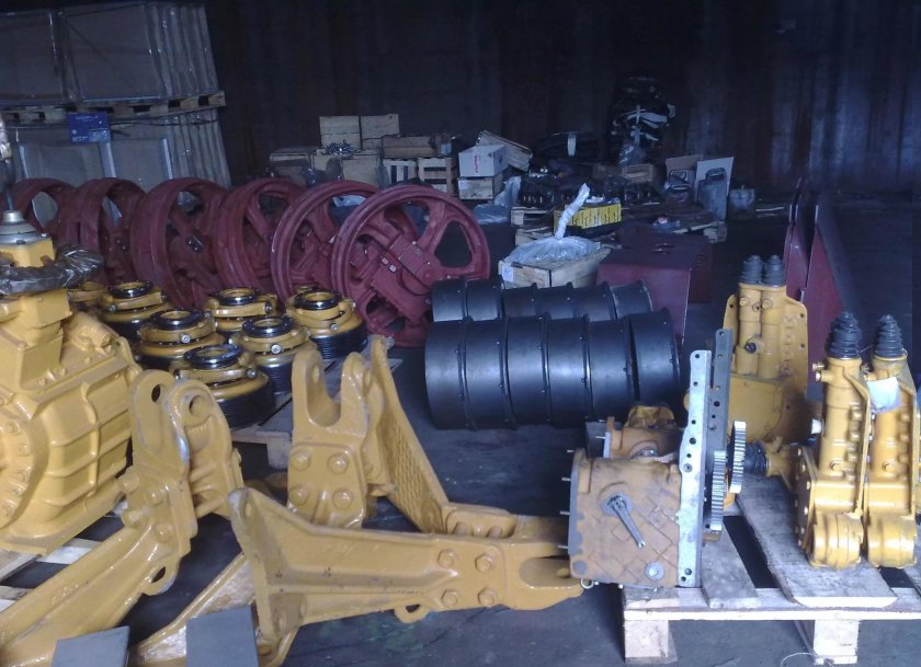 Запчасти для бульдозеров