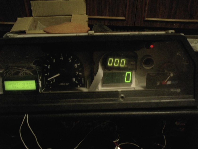 Тахометр Москвич 2141