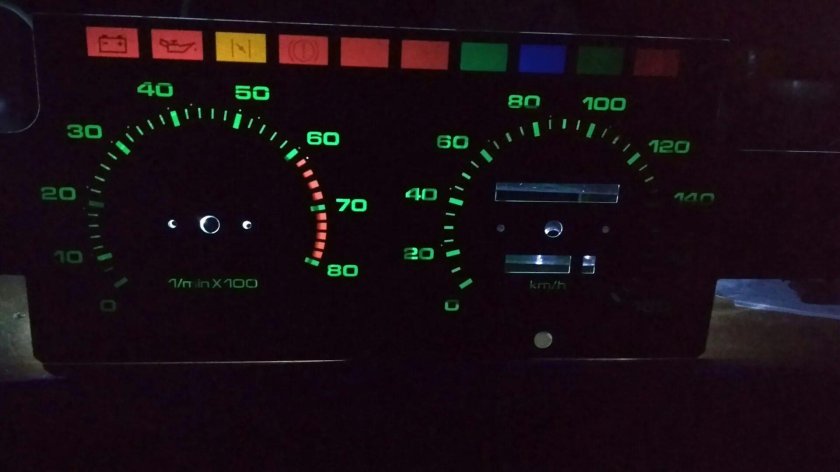 Приборная панель Москвич 2141 Святогор