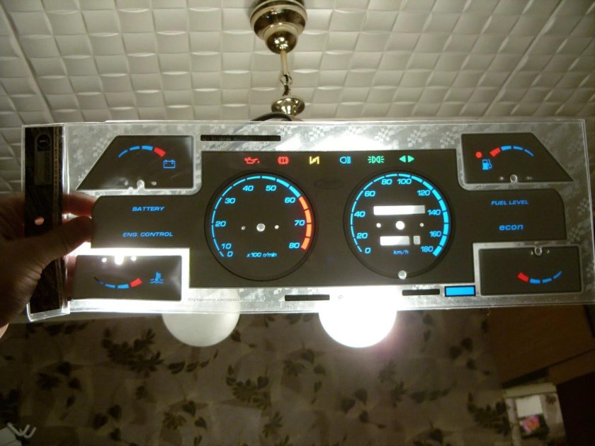 Панель Москвич 2141 панель приборов