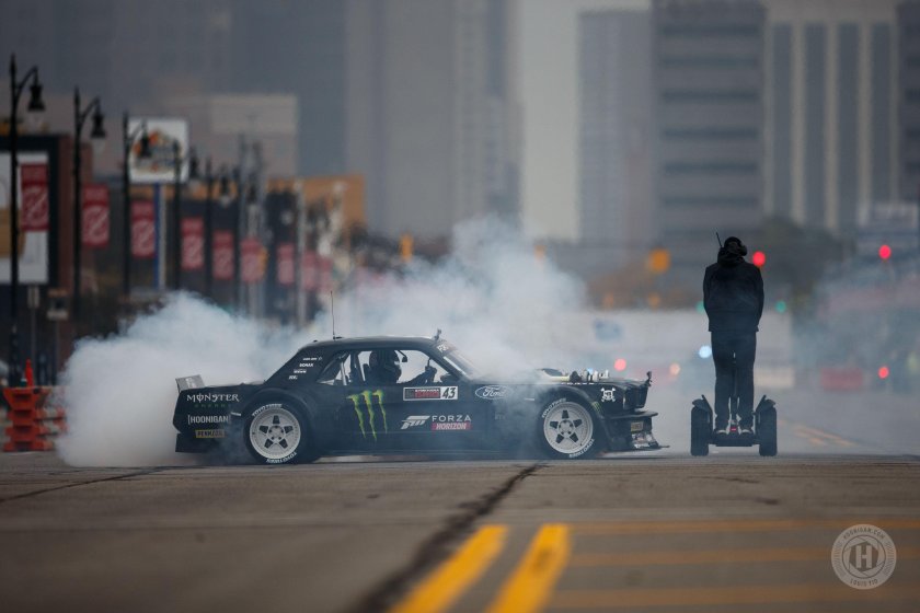 Mustang Hoonicorn v2