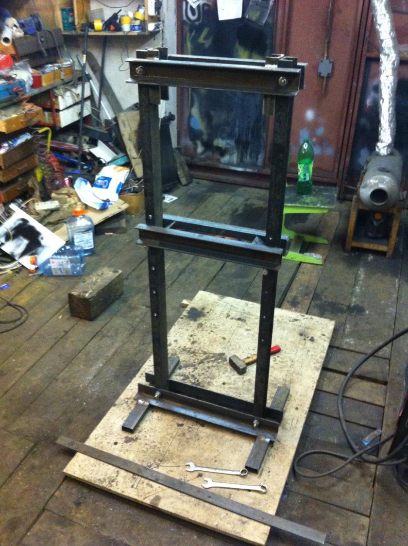 Пресс для выпрессовывания подшипников