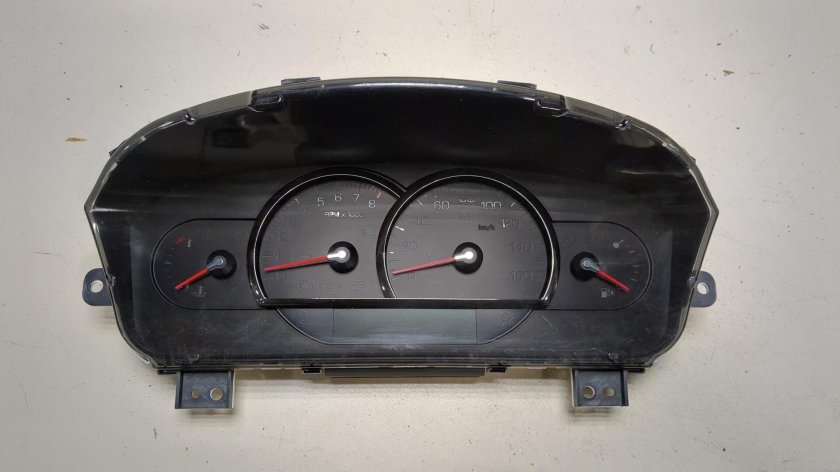 Приборная панель Кадиллак