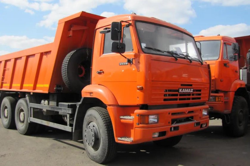 КАМАЗ 6520 06 самосвал