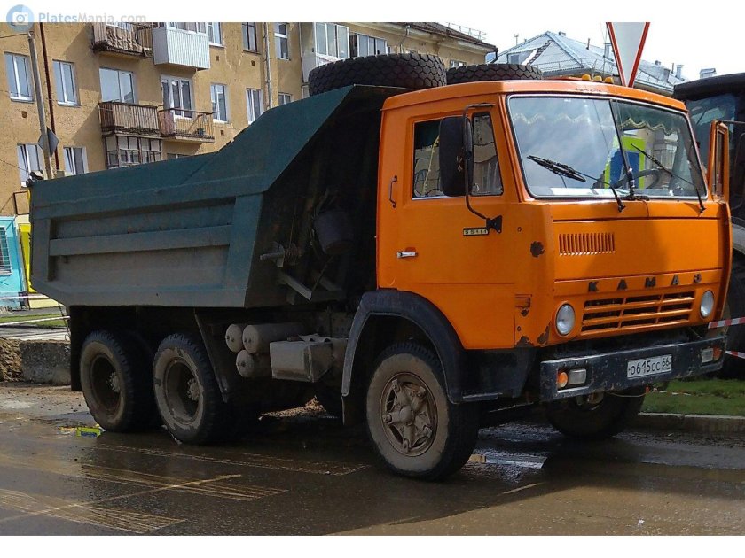 Грузовик КАМАЗ 55111