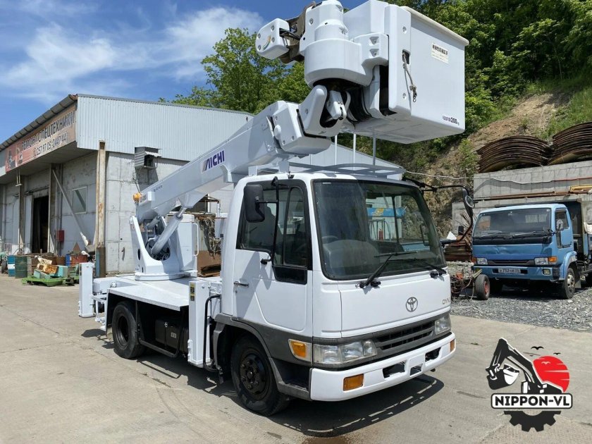 Тойота Dyna автовышка