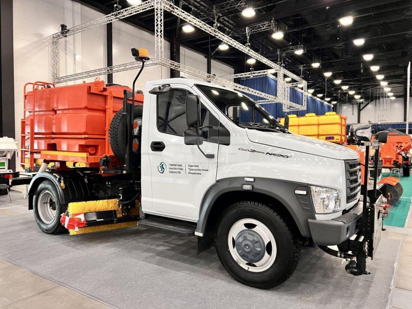 Газон Некст КДМ