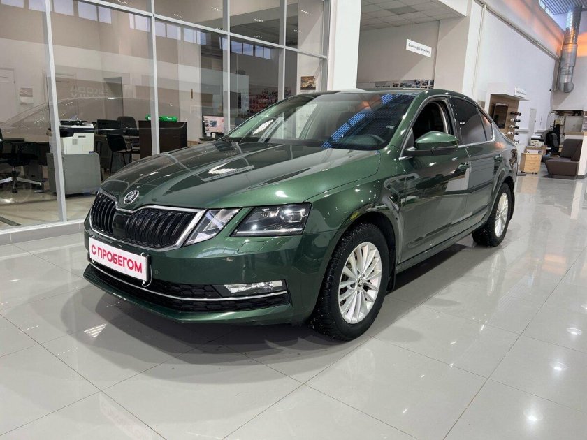 Skoda Octavia a7 nivalis