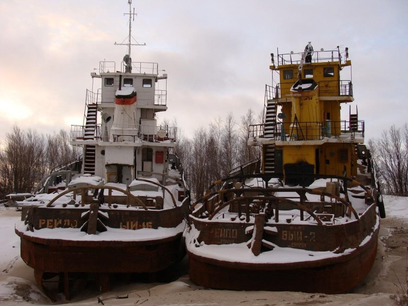 Теплоход рейдовый 16