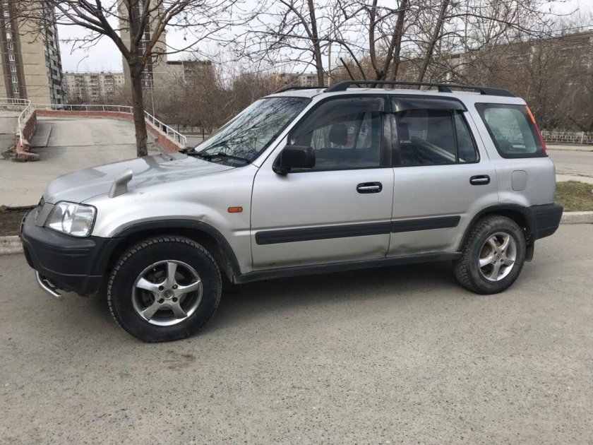 Honda CR-V 1998 года