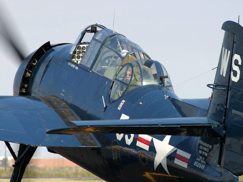 Эвенджер самолет