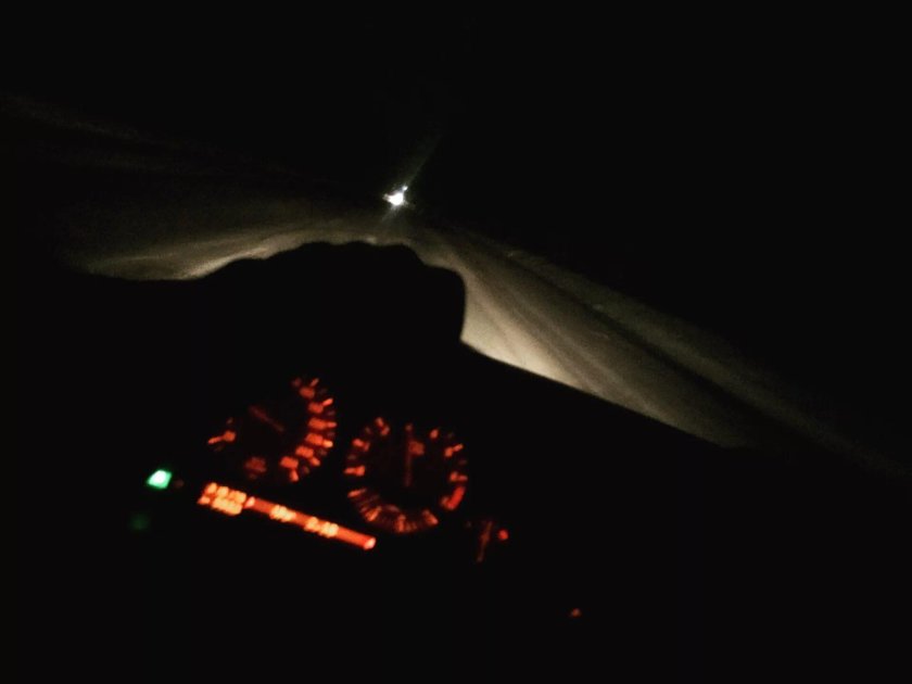 БМВ е34 ночью