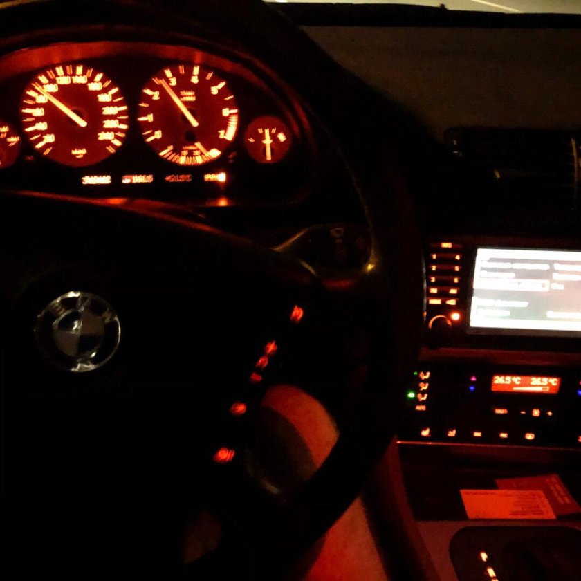 Подсветка салона БМВ х5 е53