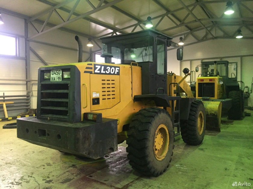 Погрузчик zl30f