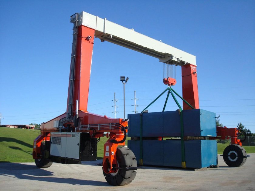 Козловой кран на пневмоходу 10 т