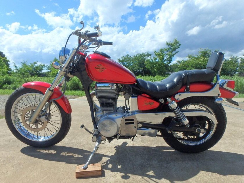 Сузуки Саваж 400