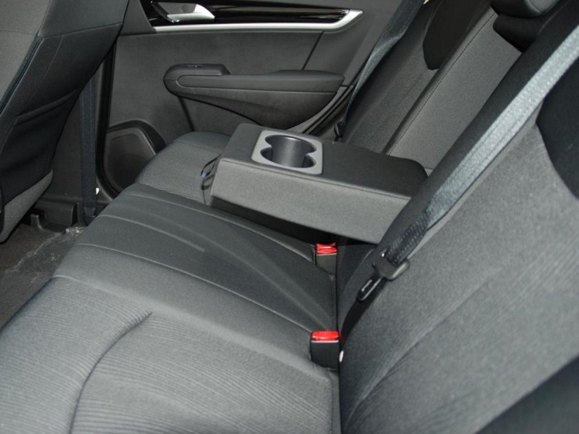 Донгфенг аикс 7