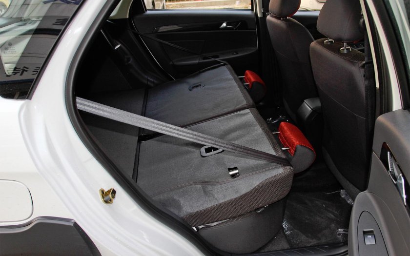 Донг Фенг h30 Cross багажник