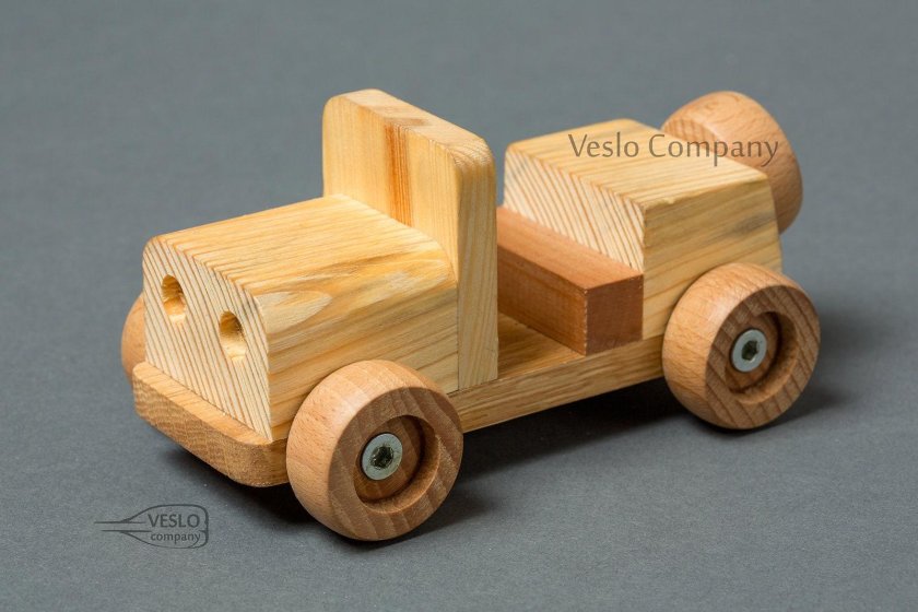 Деревянные машинки для детей