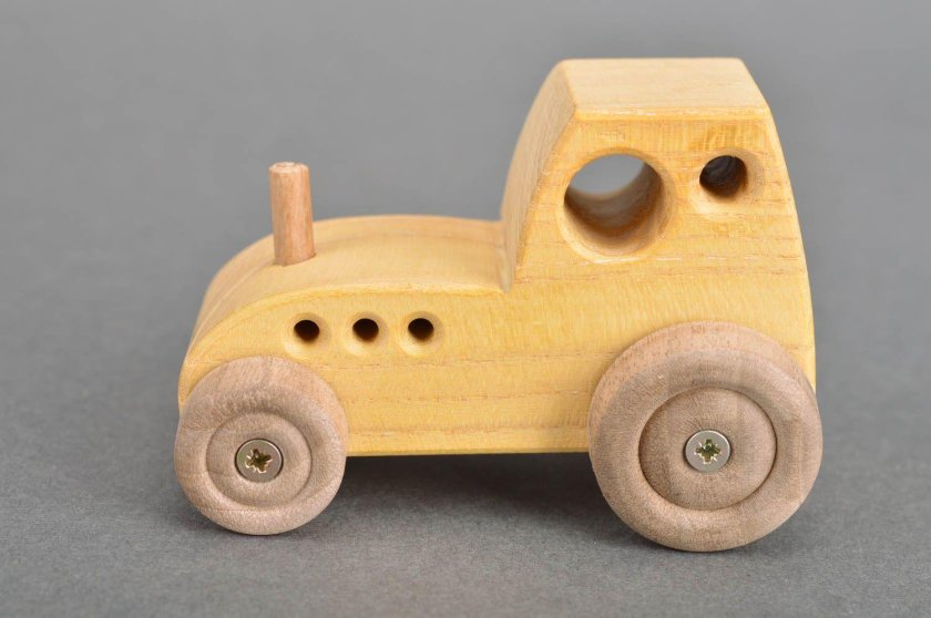 Деревянные машинки для детей